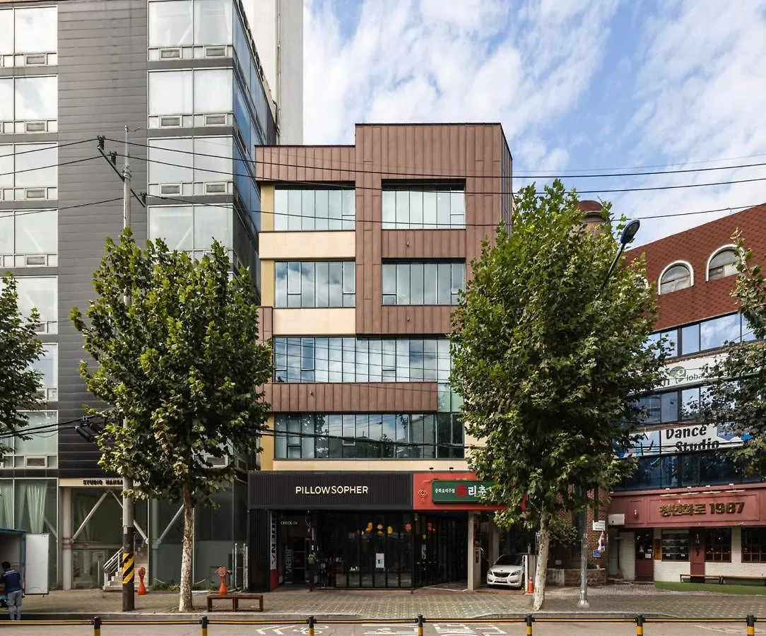 Hotel Pillowsopher Hongdae Seoul South Korea